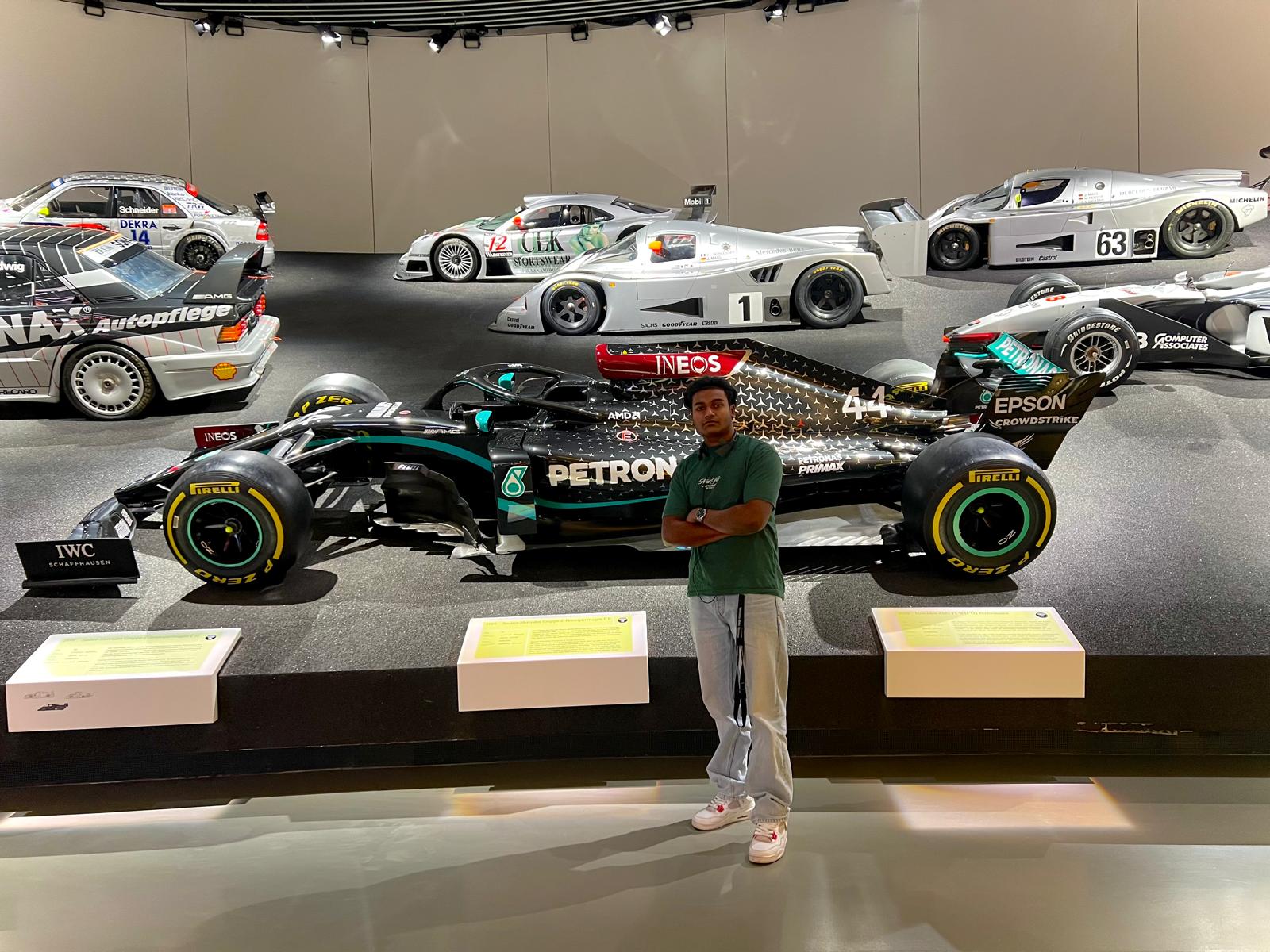 Deshan John - Informatiker Applikationsentwickler